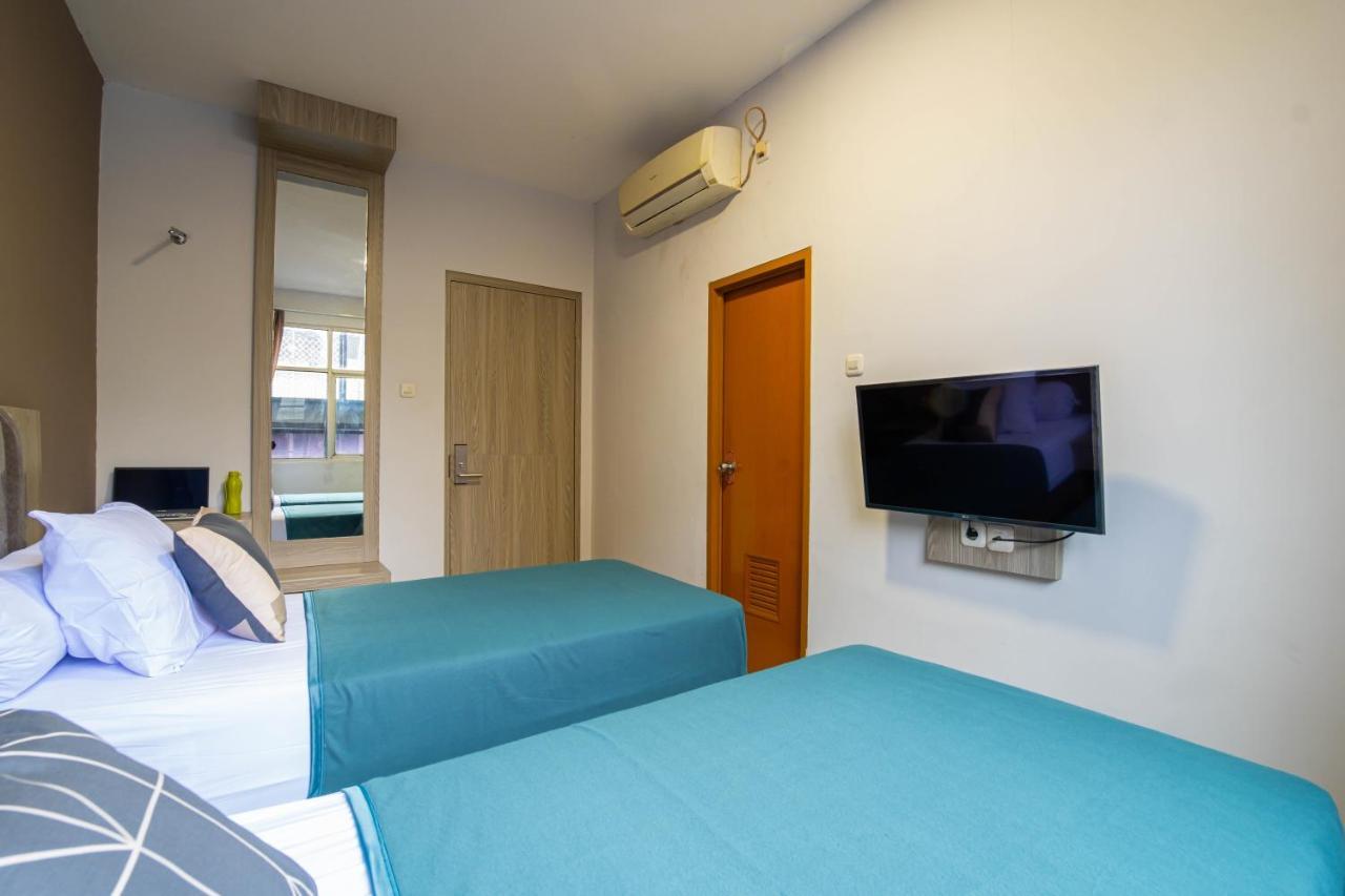 Hotel Kelowna Mangga Besar By Abdihome 3*